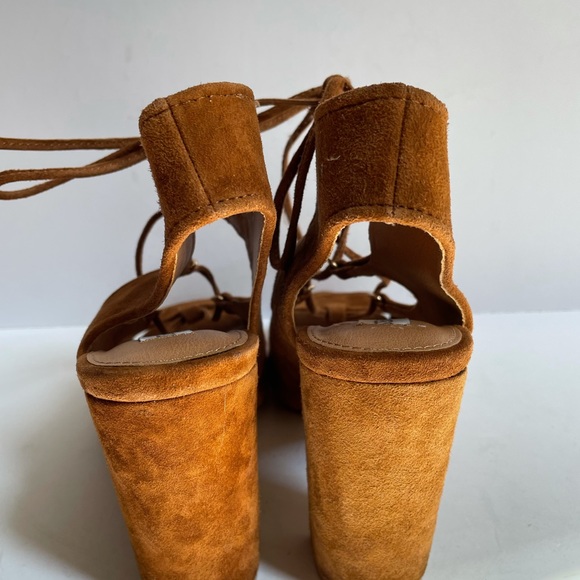 Steve Madden Aryah Sandals Size 7 - Picture 4 of 6